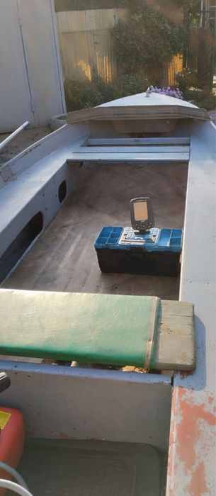 Продам човен Меркурій -5