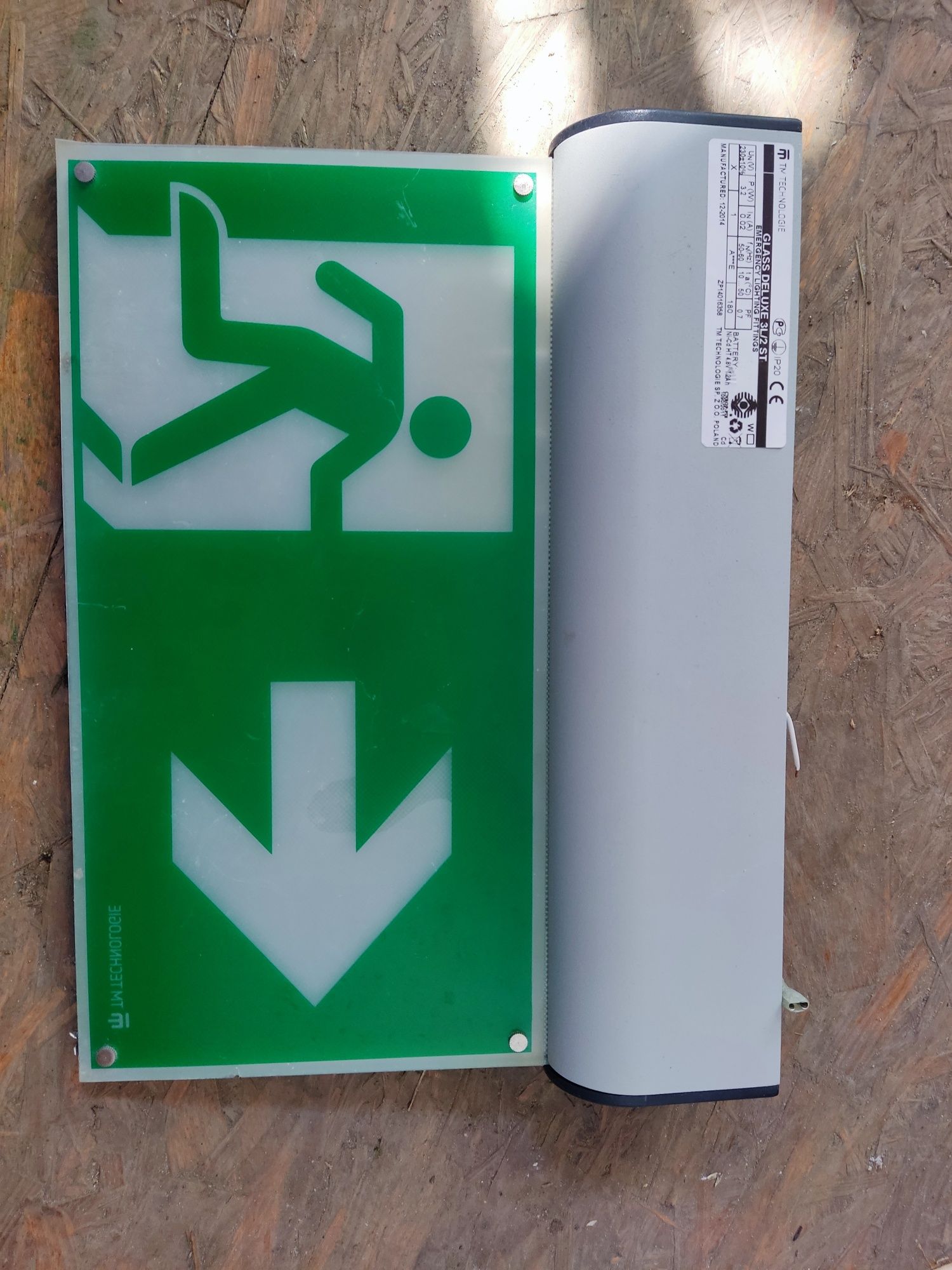 Znak wyjście ewakuacyjne LED kompletne