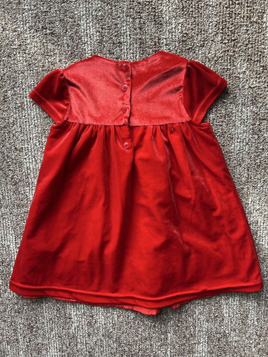 Sukienka świąteczna r. 86