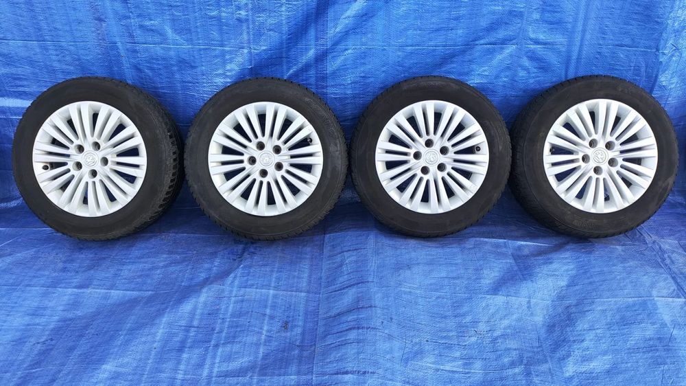 KOŁA ZIMOWE FELGI ALUMINIOWE ALUFELGI ORYGINALNE 6.5&quot; x 16&#039;&#039; ET39 5x110 0P060 ŁADNE OPONY TRAZANO SW608 205/60R16 205/60/16 2023r KOMPLET OPEL ZAFIRA B ASTRA H VECTRA C SIGNUM