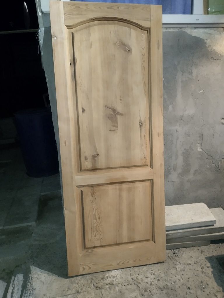 Продам Колоски, Уголь для Печки, Двери деревянные с Коробкой