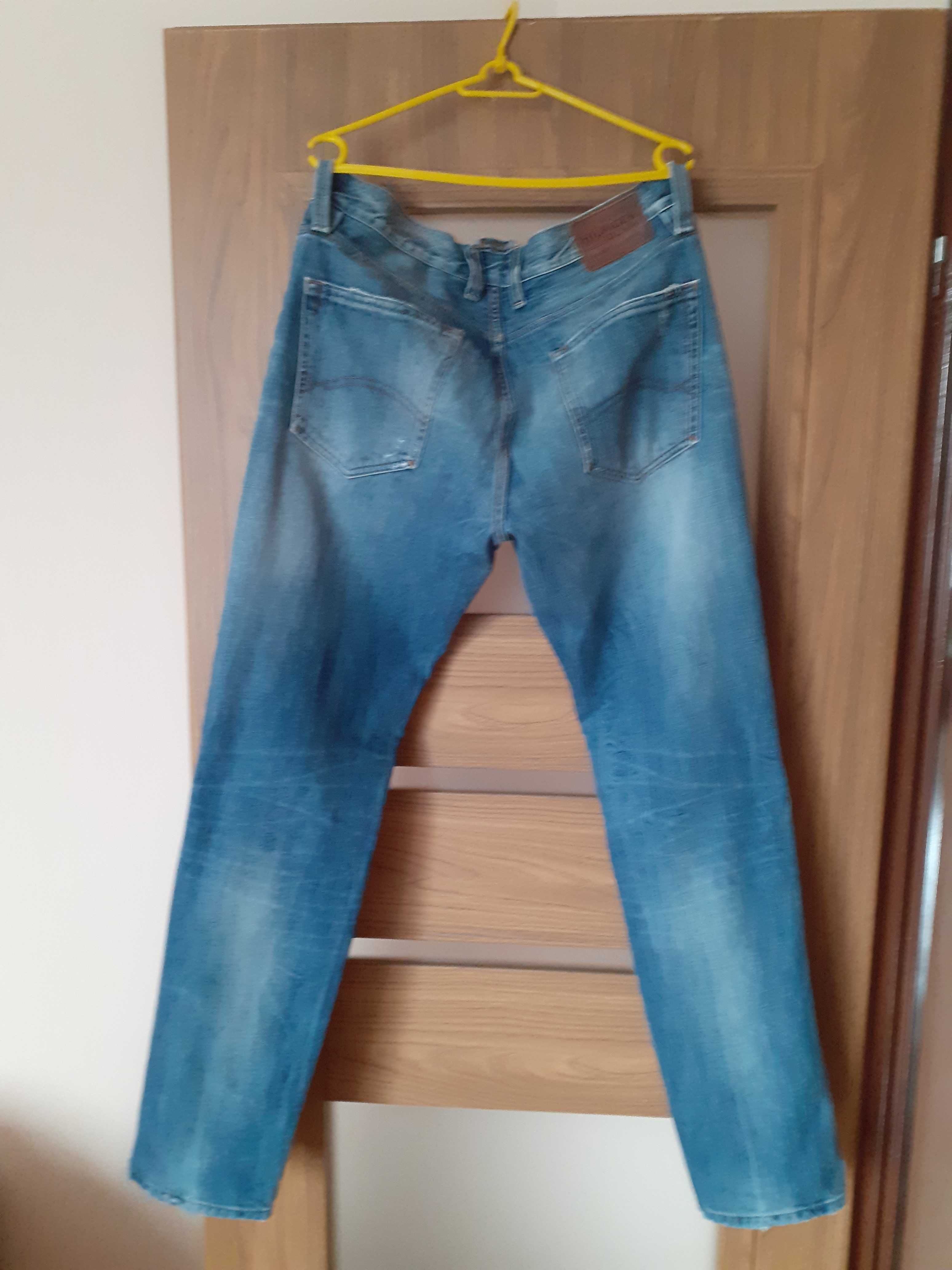 Spodnie jeans Tommy Hilfiger niebieskie