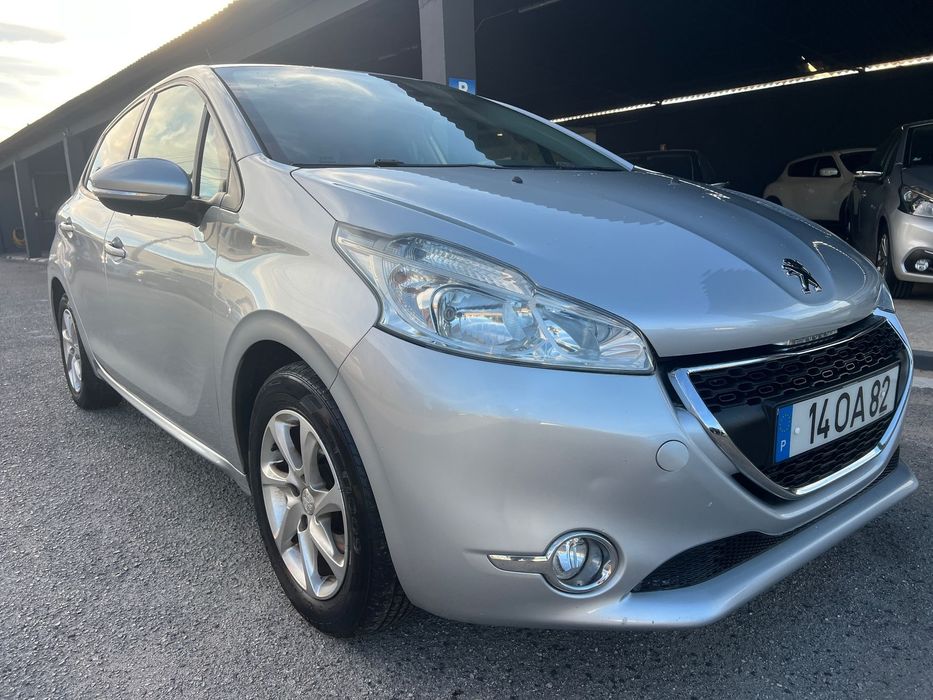 Peugeot 208 1.4 HDi Active