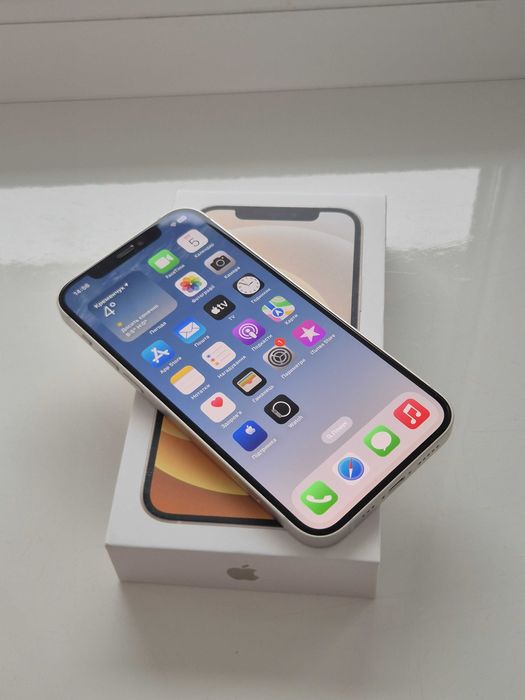 Продам iPhone 12 64gb white
