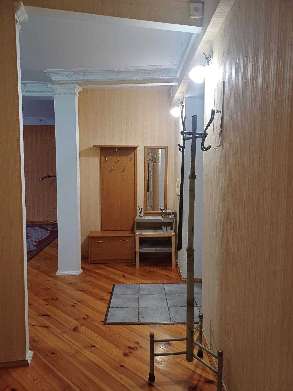 2 комн. кв. Студия! Сталинка! пл. Университетская!