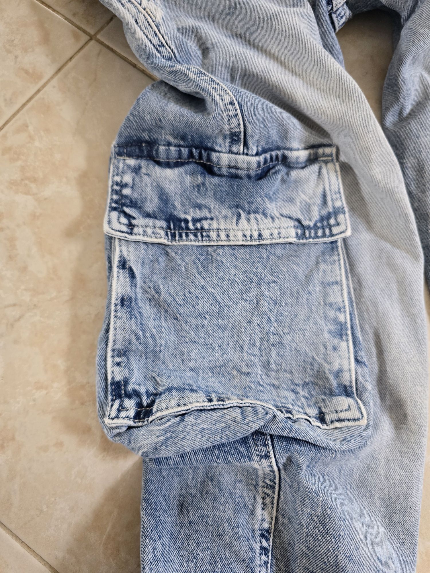 Modne jeansy szerokie rozmiar 140/ H&M