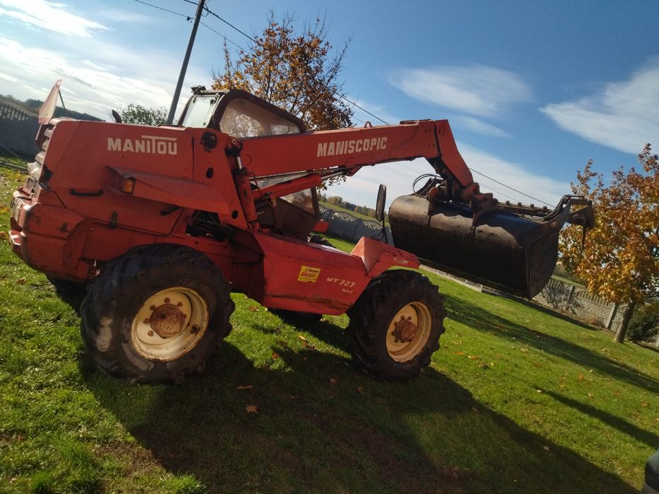 Manitou Ładowarka