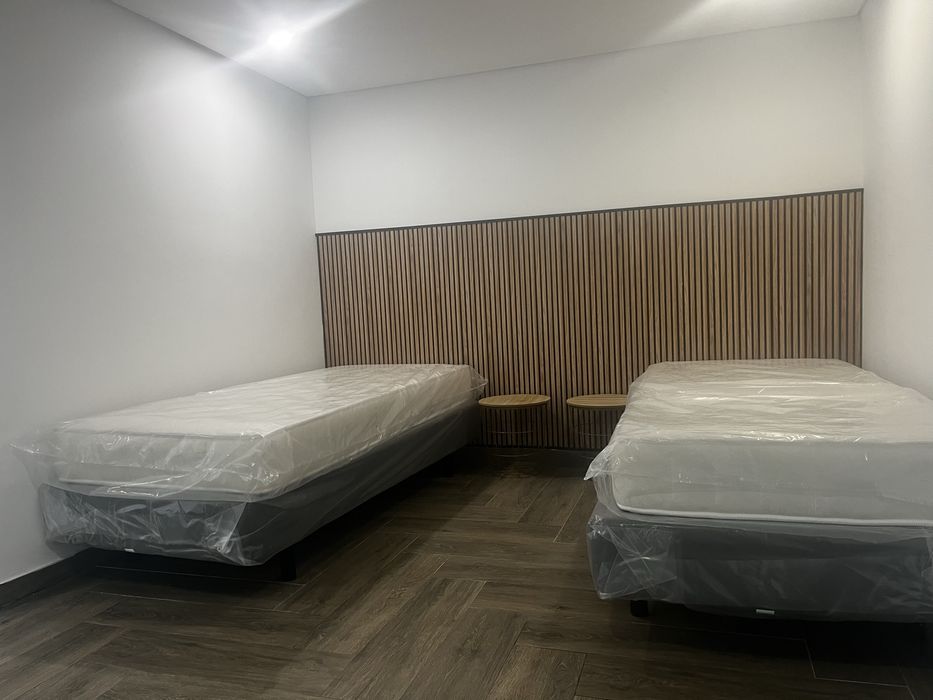 Aluga-se apartamento independente, em moradia