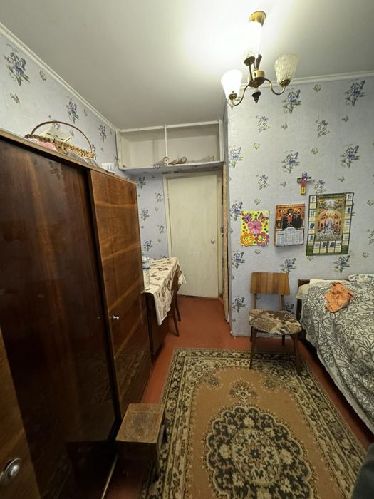 Продам 2-х кімнатну квартиру на 3- му мікрорайоні