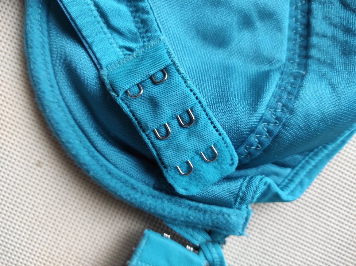H&M biustonosz push-up75c
