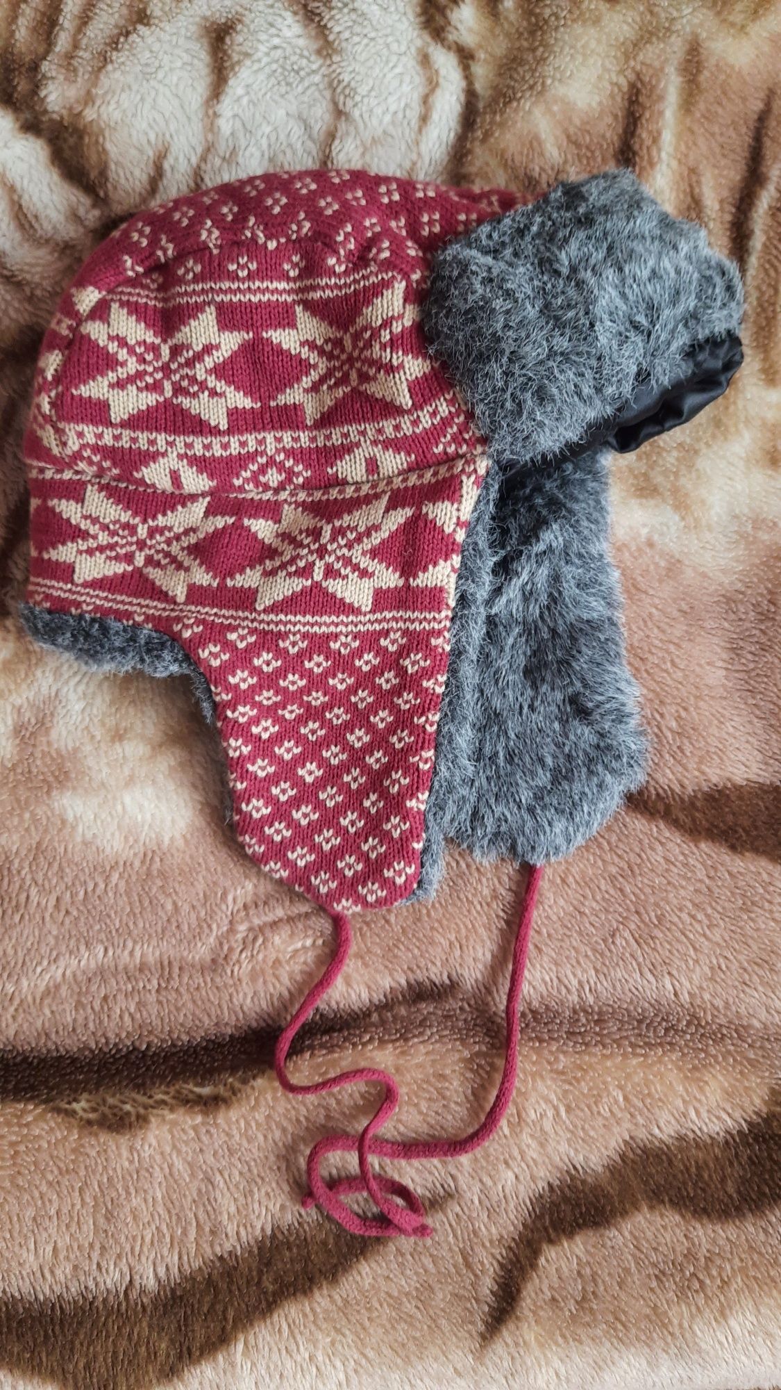 Шапка зимова тепла