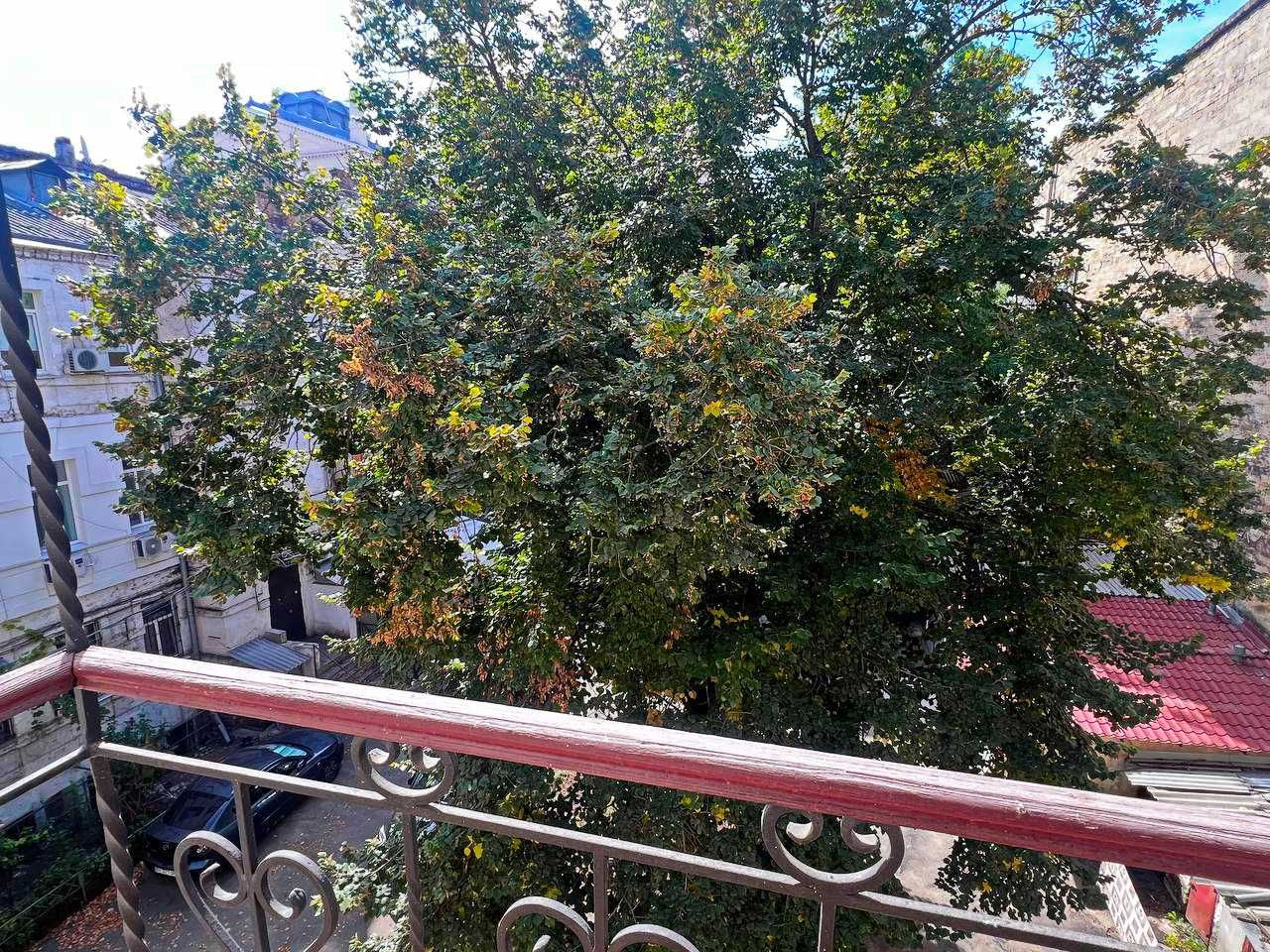 3 комн. квартира пер. Чайковского возле Оперного Театра Центр