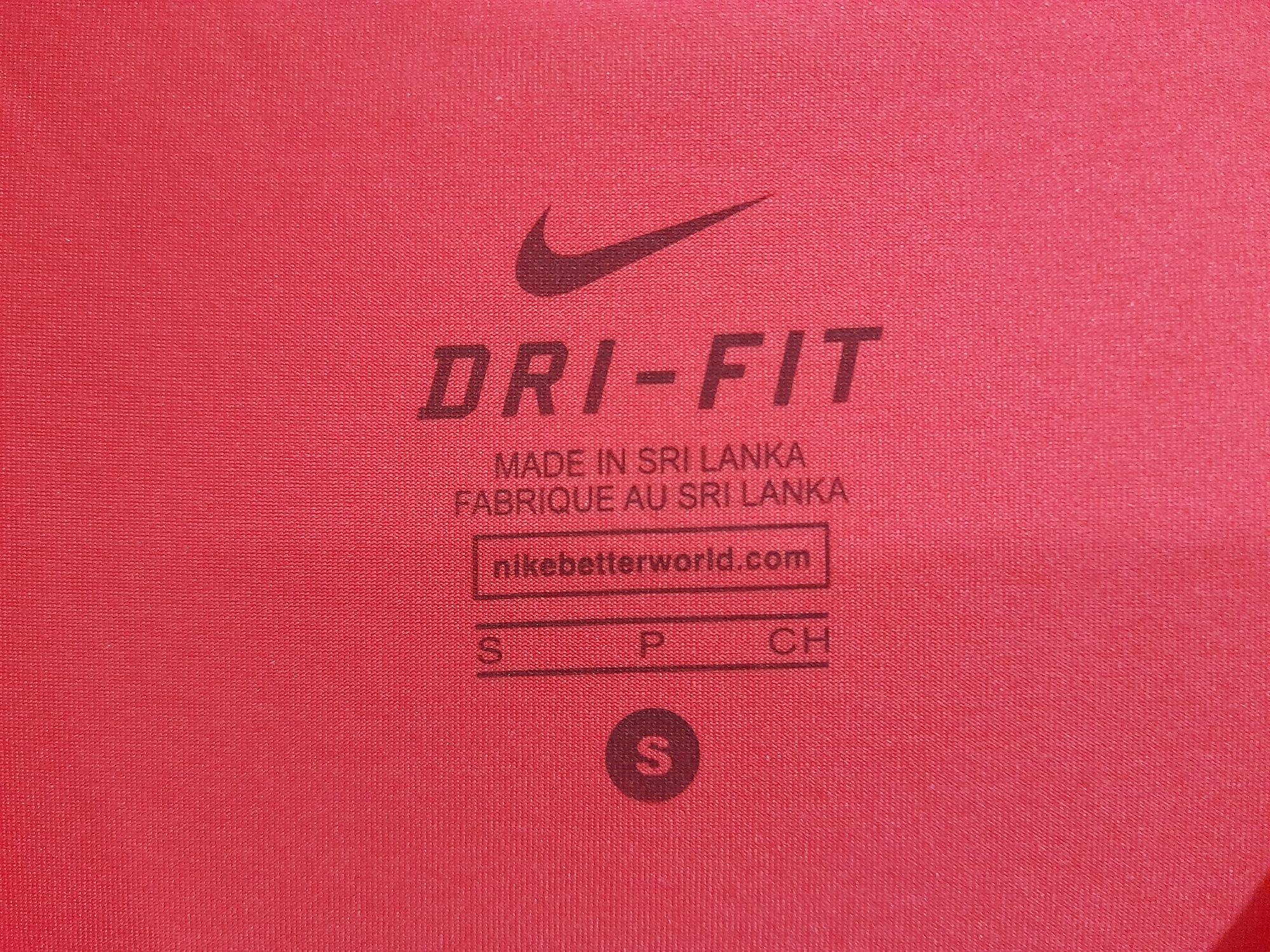 Nike Dri-Fit оригінал спортивна бігова футболка