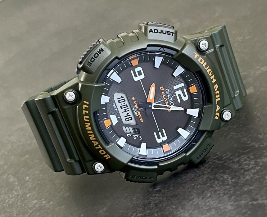 Годинник наручний  Casio AQ-S810W-3A новий оригінал сонячна батарея