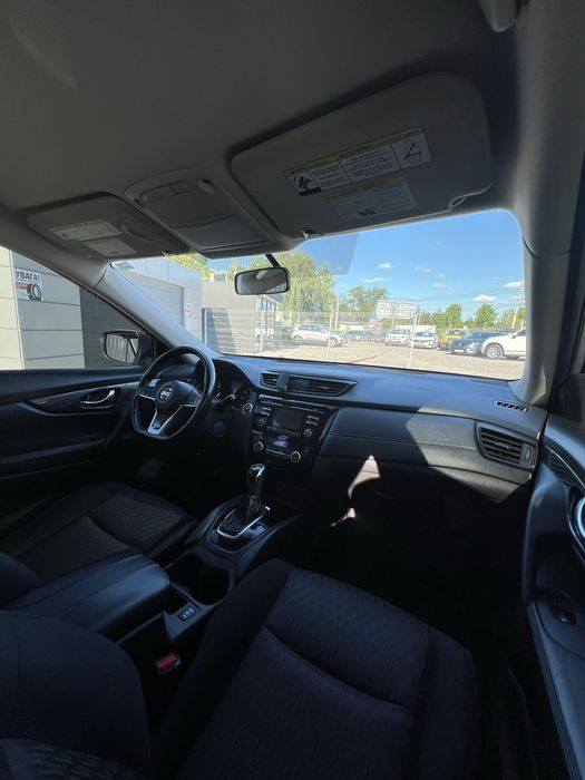 Продам Nissan Rogue