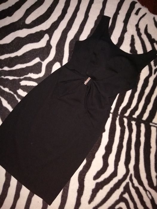 LINDO VESTIDO com laço nas costas S/M