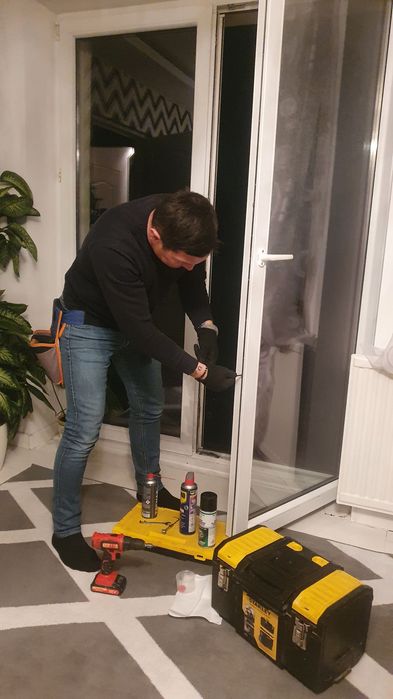 Naprawa i Serwis Okien i drzwi PCV i drewnianych Biała Podlaska