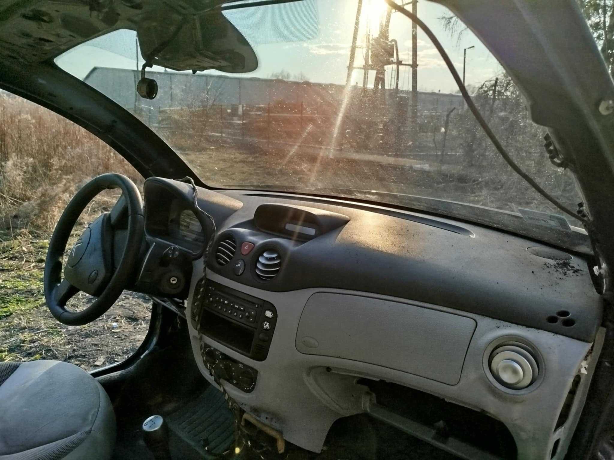 Sprzedam części z Citroen c 3 Pluriel