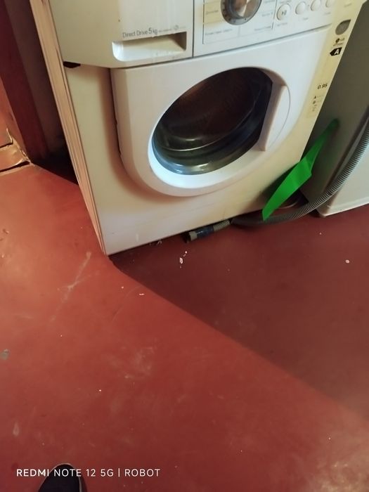 Продам пральну машину LG