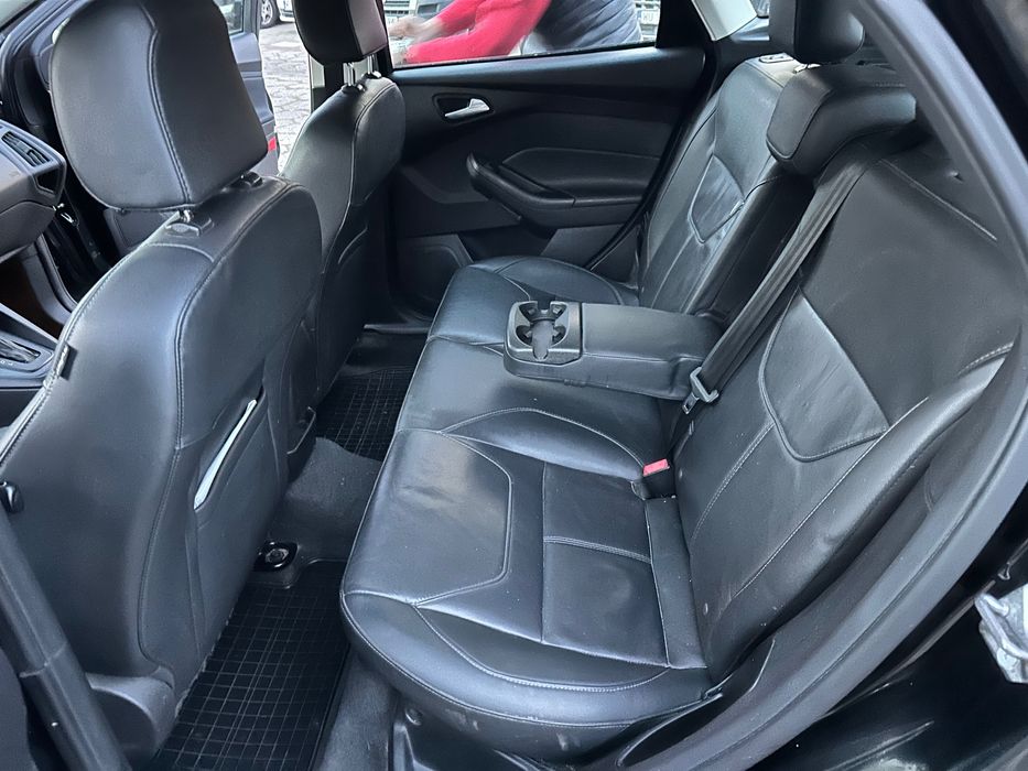 Ford focus 2015 automat