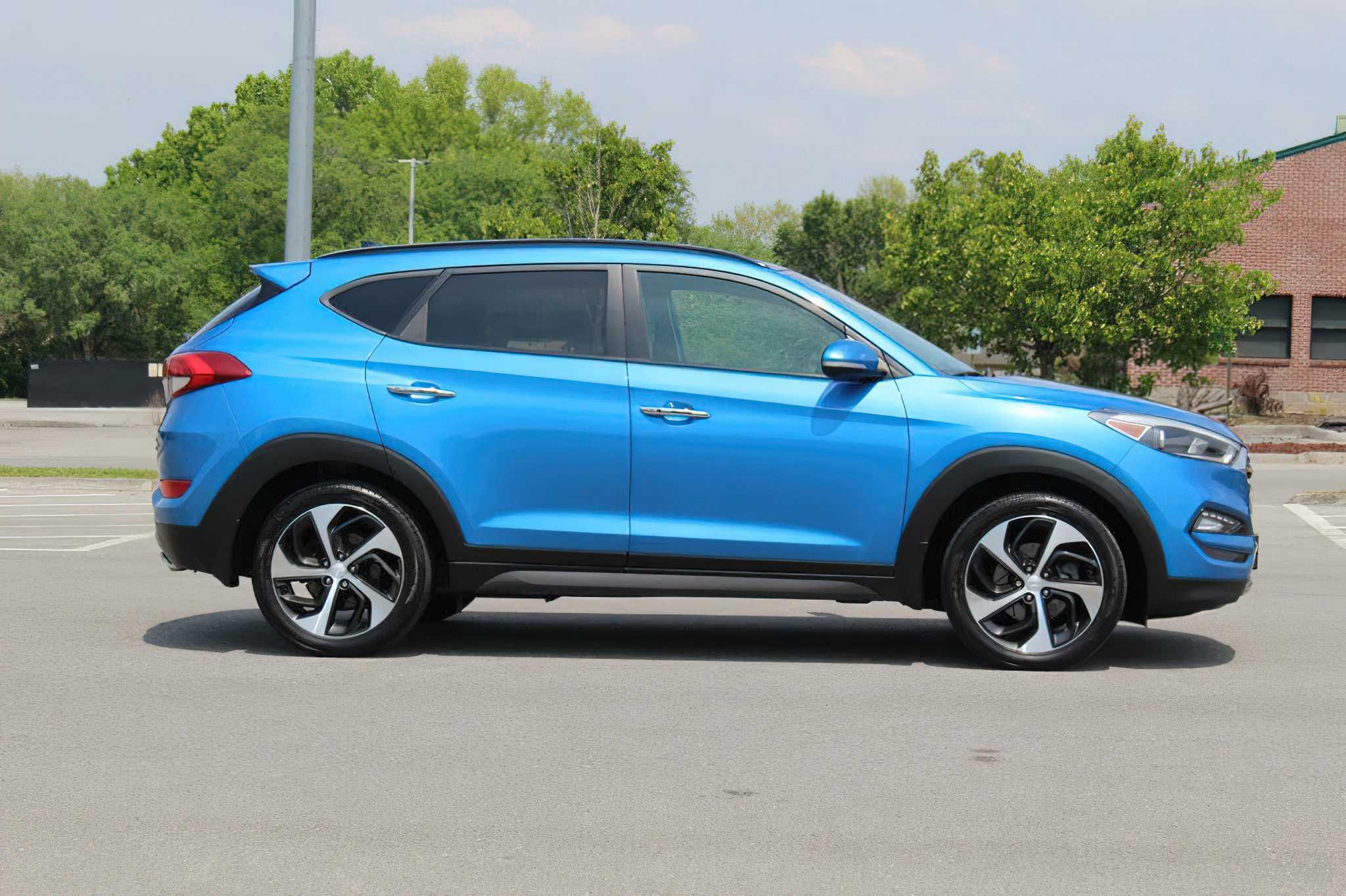 Hyundai Tucson   2016