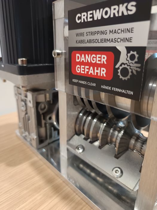 Máquina automática de desencapar fios cobre