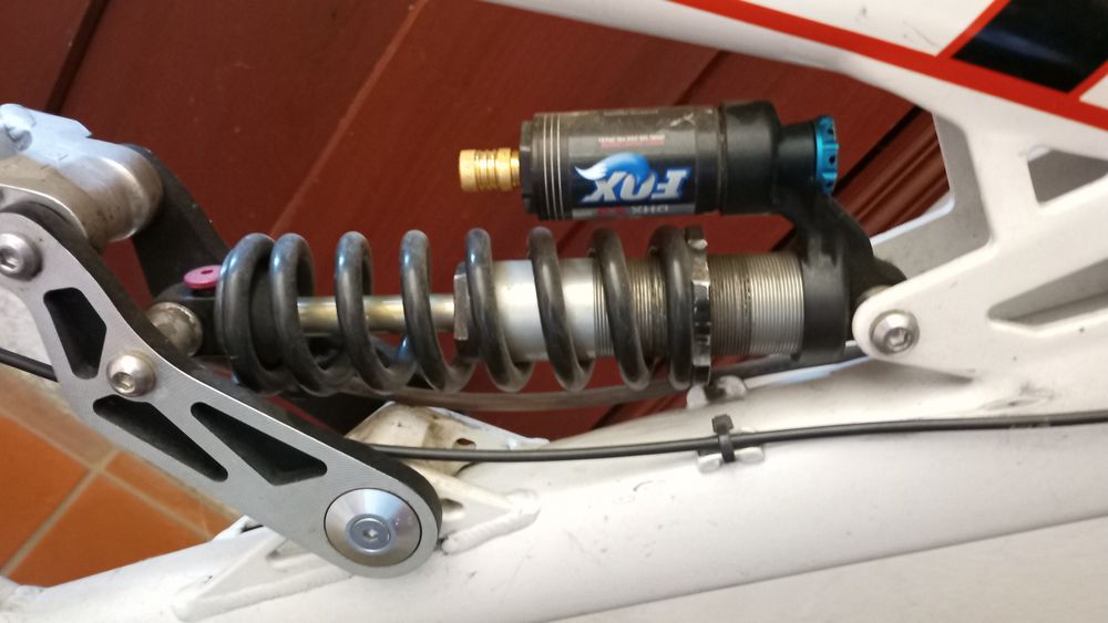 Bicicleta Downhill KTM APHEX