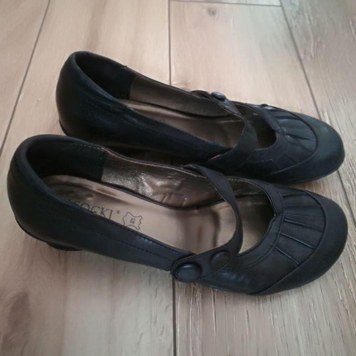 Buty skórzane lasocki rozmiar 38