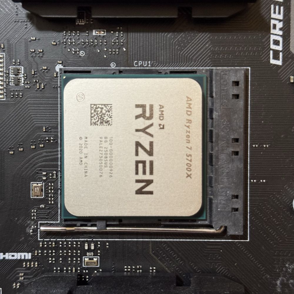 Комплект Ryzen 7 5700X, Msi Tomahawk B450