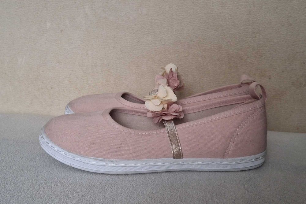 Cool Club wygodne obuwie zmienne baleriny kapcie dziewczęce j. nowe 34