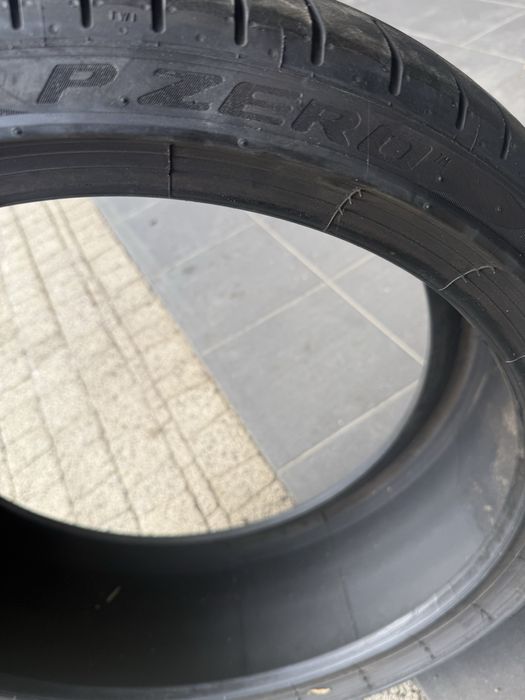 Pirelli P ZERO 245/35 R20 Runflat
