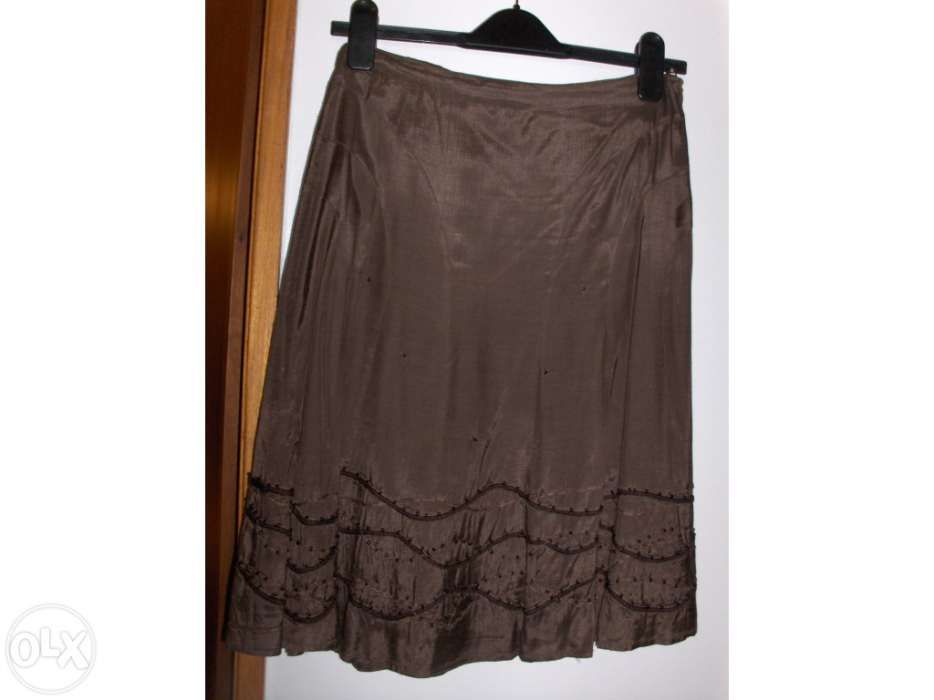 Saia rodada, castanha, Mango,Tam 38
