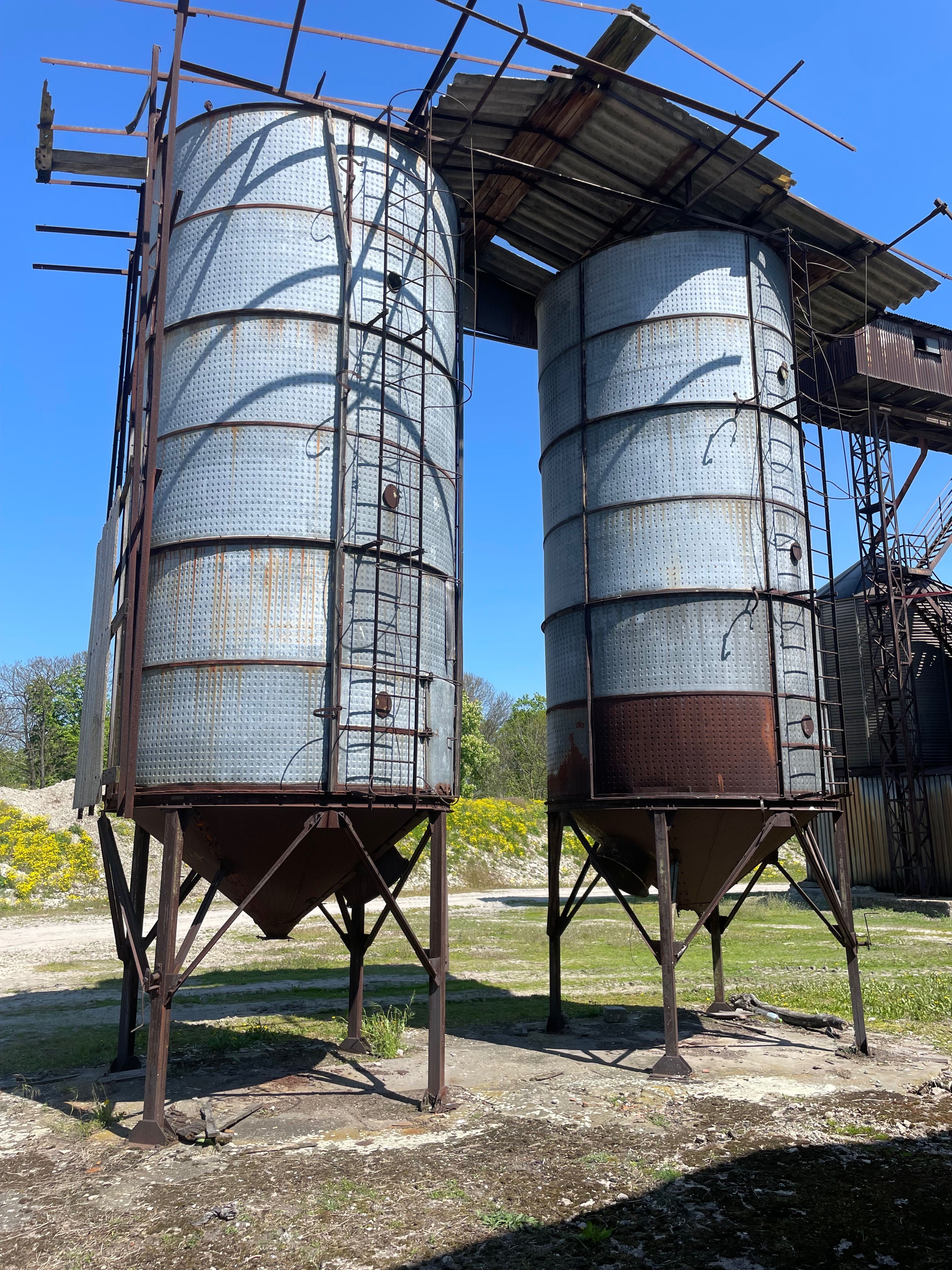 Silos zbożowy wewnętrzny, wentylowany x2