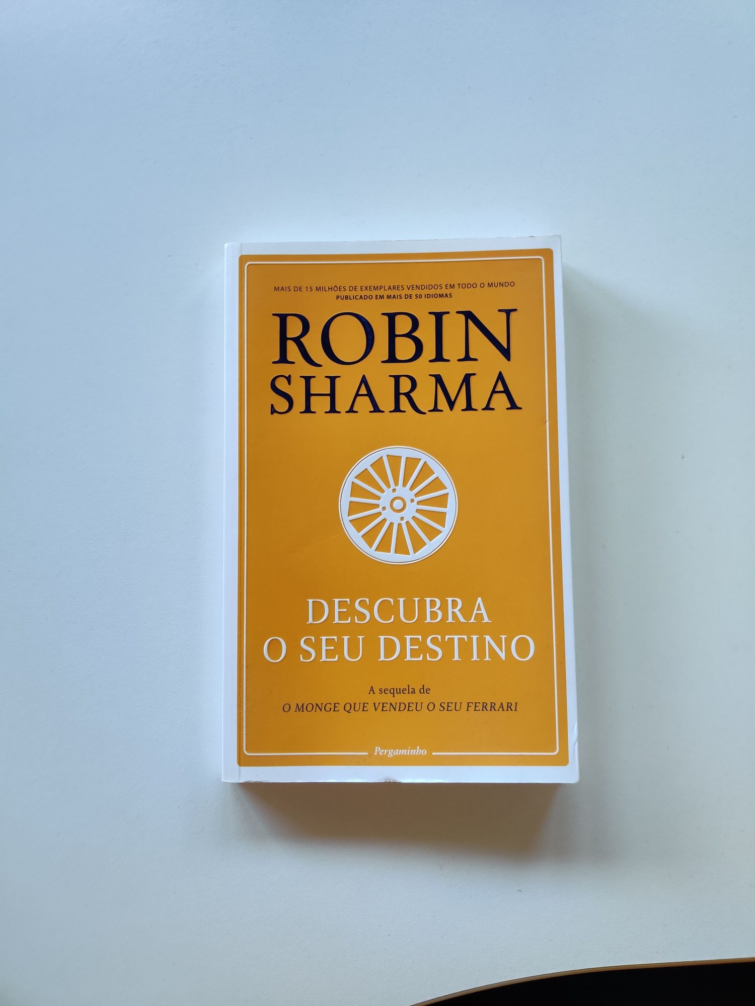 "Descubra o seu destino" de Robin Sharma