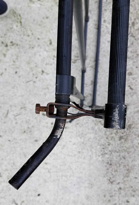 Bagażnik dachowy firmy Amos z lat 90-tych XX wieku