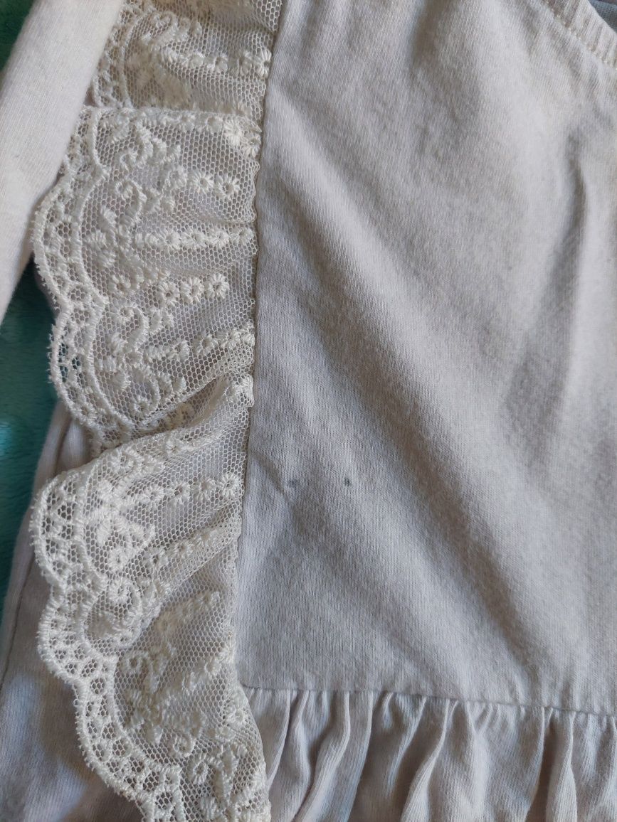 Bluzka falbankami marki Zara rozmiar 104