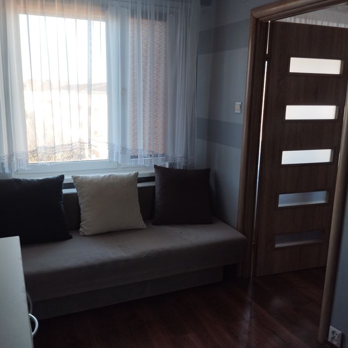 Sprzedam mieszkanie 3 pokoje,48m2, 4pietro