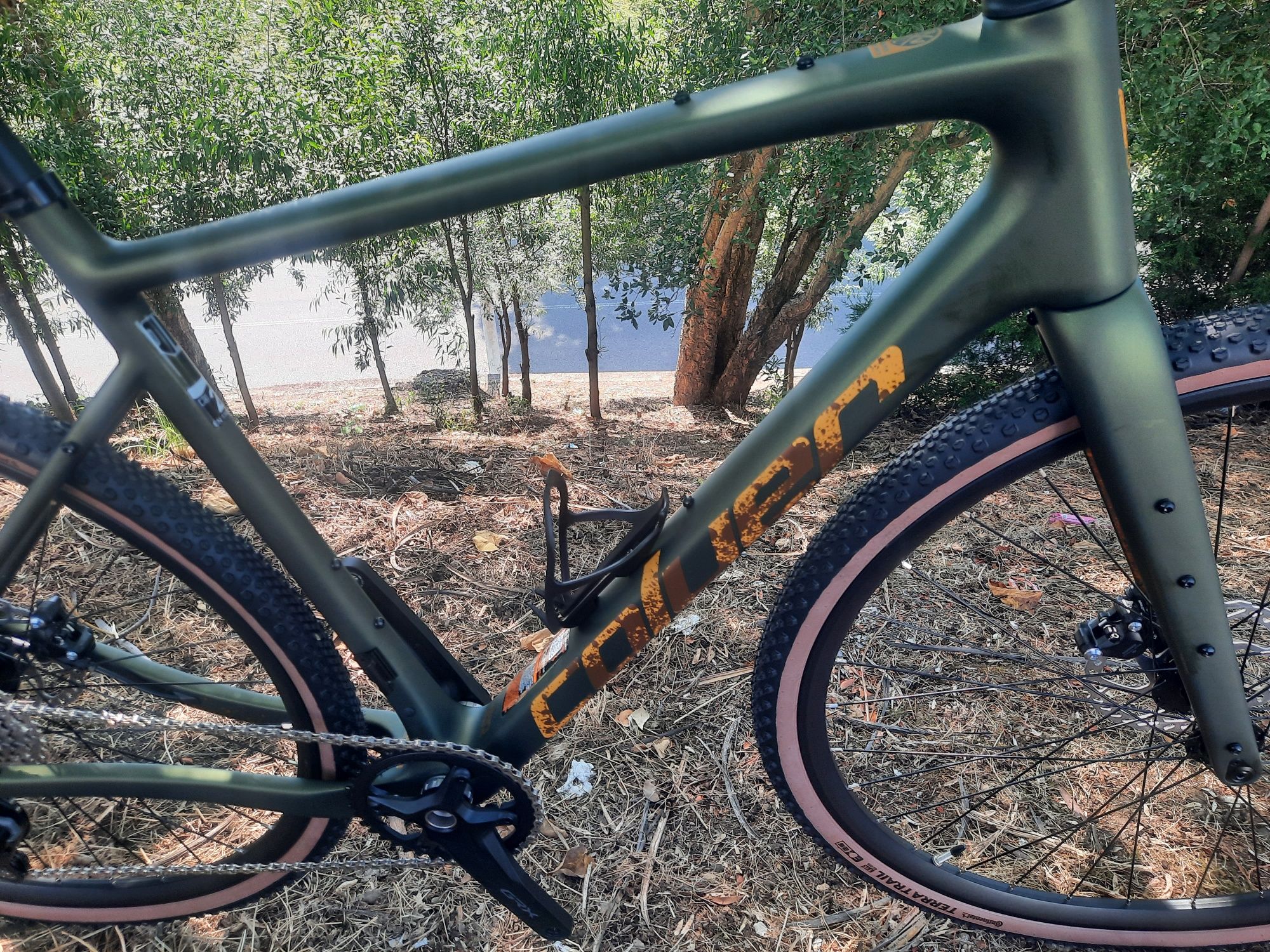 Bicicleta de gravel carbono  varios tamanhos nova