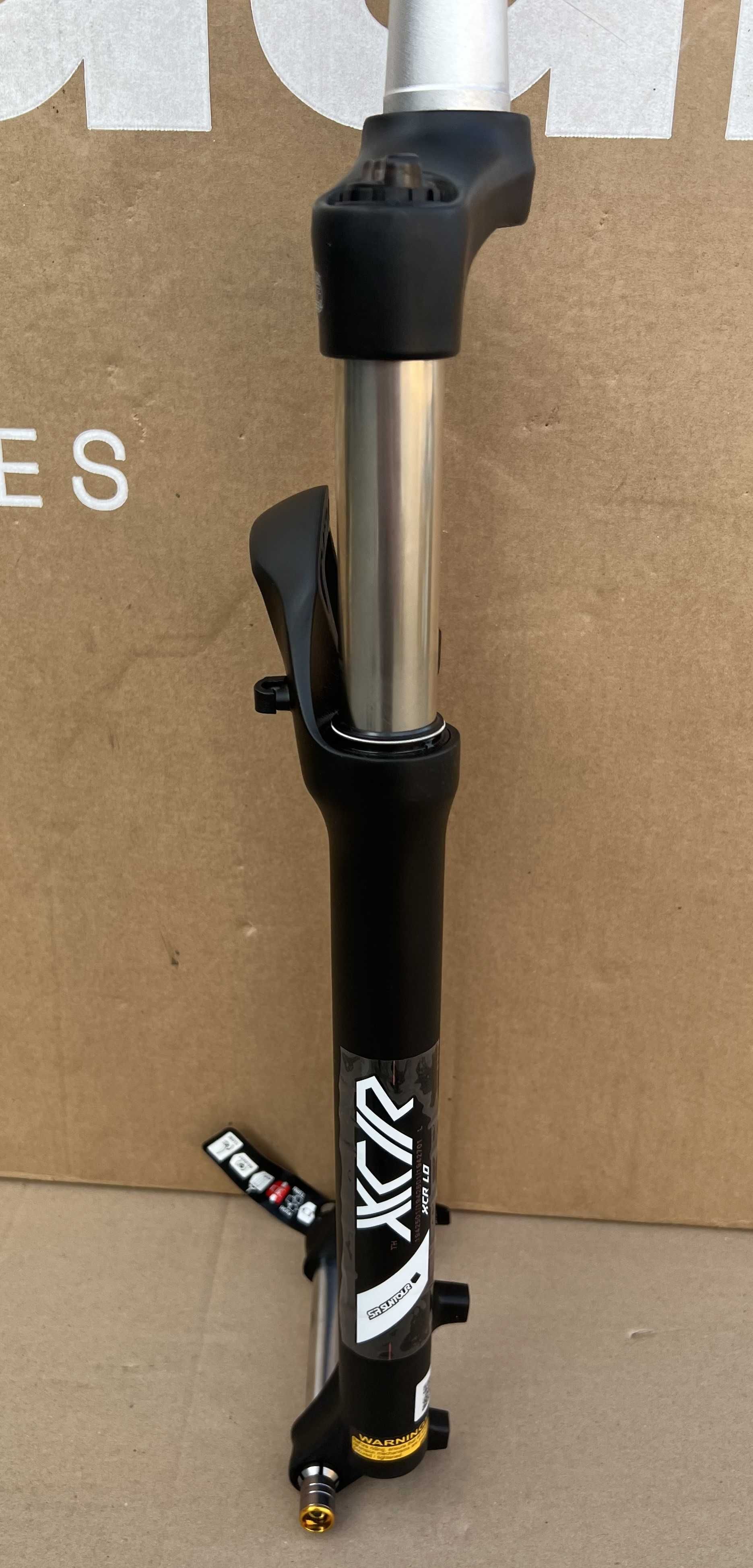 Amortyzator SR SUNTOUR XCR-LO Oś 100x15 Tapered widelec Blokada 29"