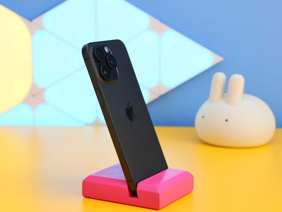 Смартфон Apple iPhone 15 Pro Max 256GB Black (151542) Б/У З ГАРАНТІЄЮ