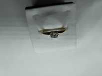 Złoty pierścionek z brylantem 0.15ct VS2/I, certyfikat