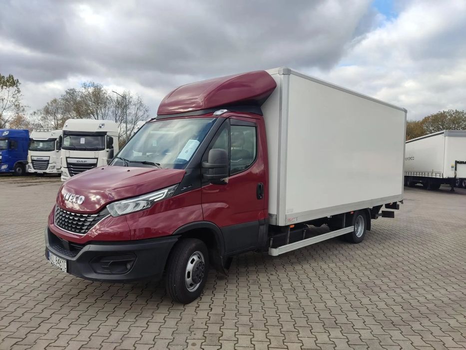 Iveco Daily 50C18 10EP  50c 10EP, Kontener, Winda, Od Dealer