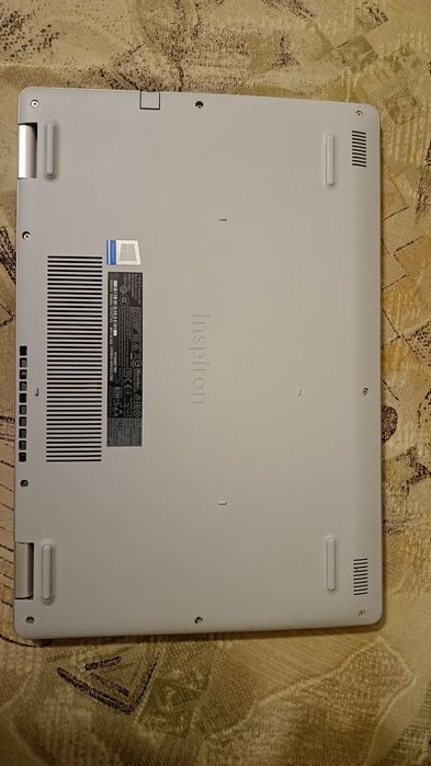 Продам ноутбук Dell Inspiron 5593