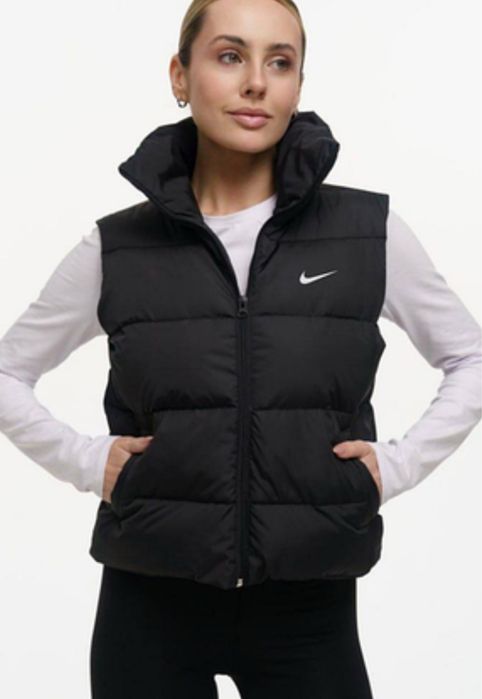 S-M Nike пуховий жилет