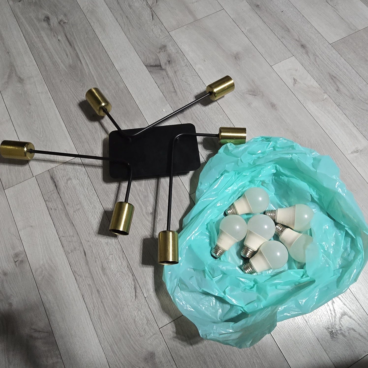 Żyrandol lampy sufitowe lampka nocna  LED