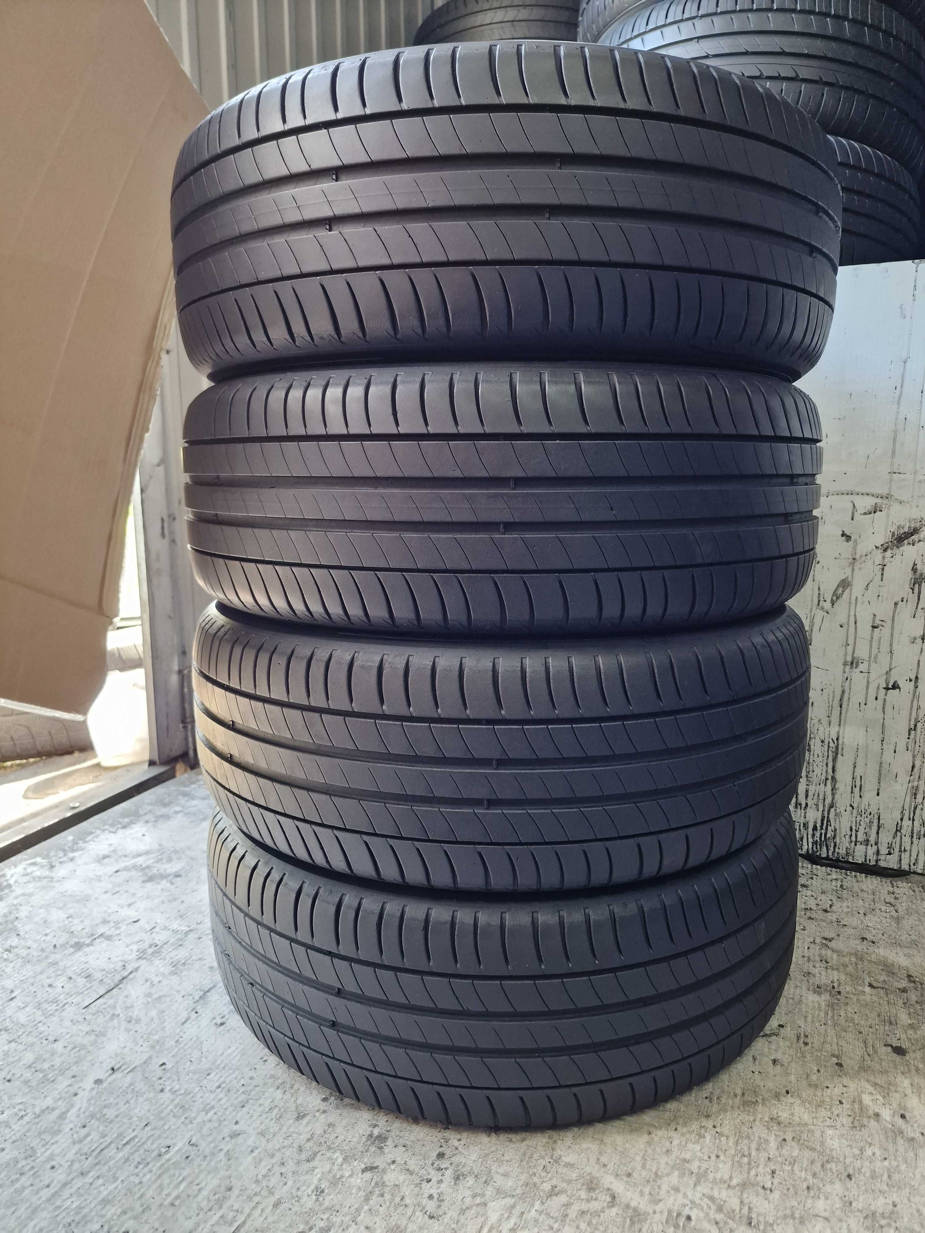 Sprzedam 4 opony 215/55 18" Michelin letnie