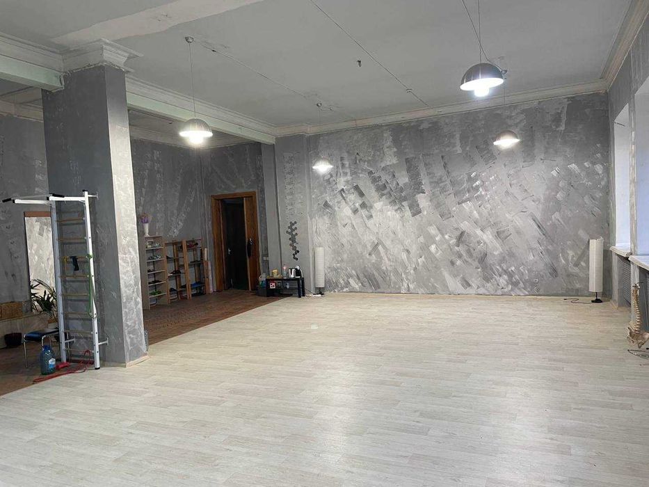 майдан Конституції - Оренда офісів в центрі Харкова