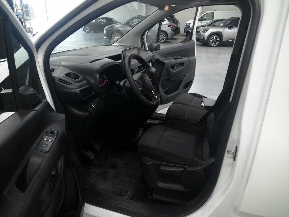 OPEL Combo Cargo Diesel 1.5 CDTi L1H1 Enjoy 4d COM GARANTIA