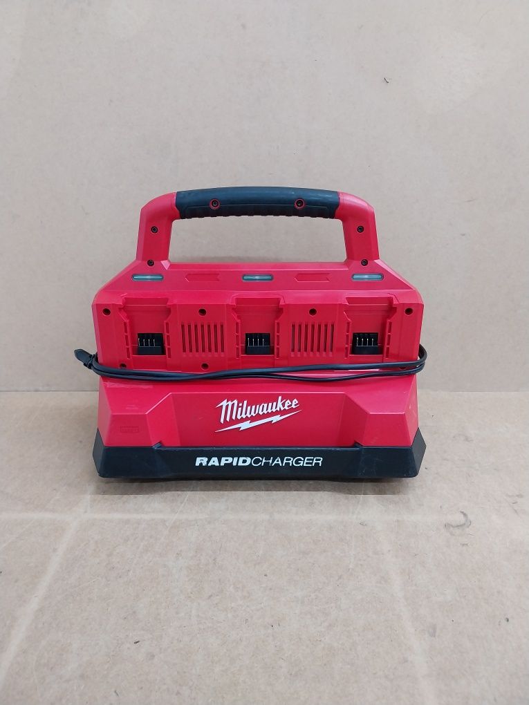 Milwaukee M18 PC6 Szybka Ładowarka 6-cio Portowa  2024r.