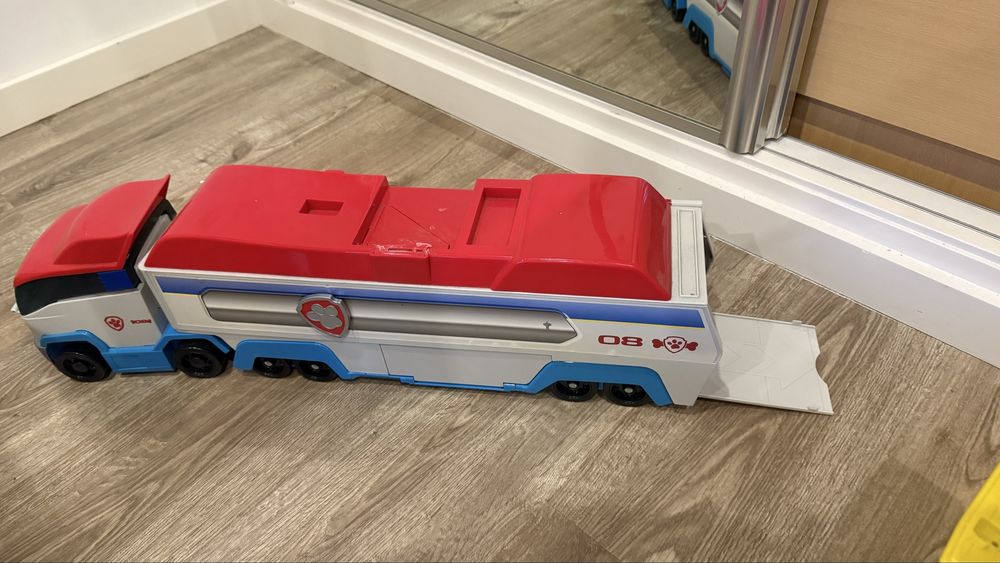 Camiao da patrulha pata